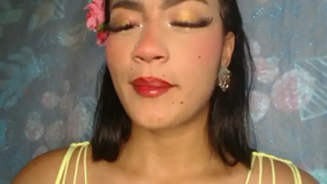 who is milyxx online show from October 31, 6:23 pm