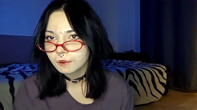 Beeping Creature online show from March 7, 2:13 pm