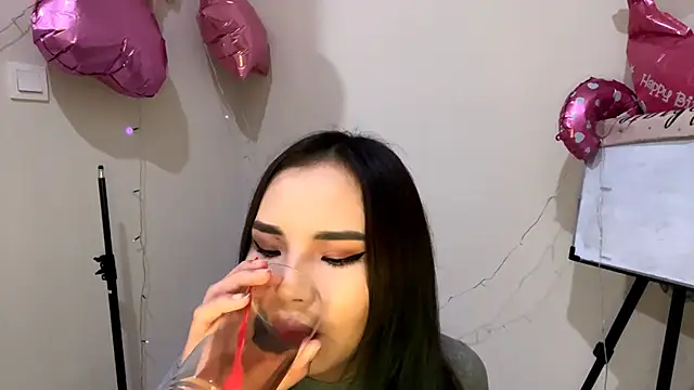 CarollFalick online show from November 3, 2:10 pm