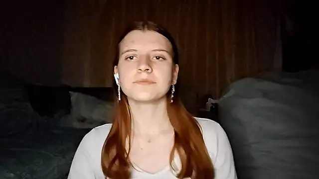 LynteriLain online show from October 24, 10:39 pm