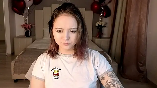  EVA GREEN online show from October 3, 7:46 am