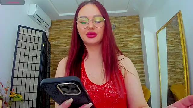 Lunna Squirt online show from October 11, 7:27 pm