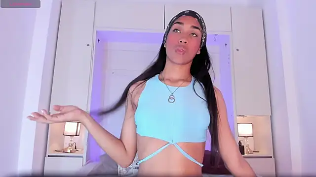 AnahiCollins online show from October 6, 11:38 am