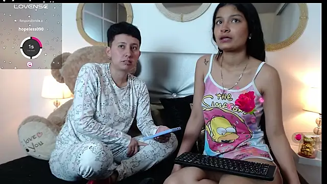 Gaby and Mei online show from October 4, 6:52 am