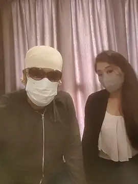 aska1986 online show from October 25, 6:32 am