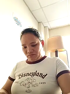 NestleGirl22 online show from March 19, 9:24 am