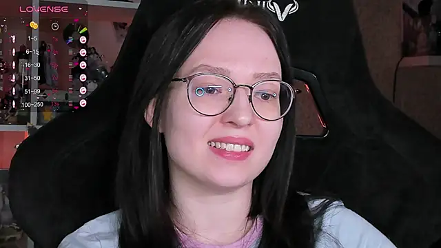 power robynn online show from March 28, 12:04 pm