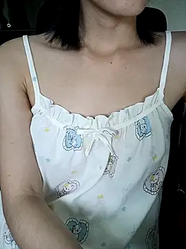 BiCute688 online show from October 24, 5:20 pm