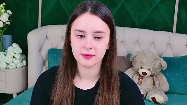 EvaSwen online show from April 11, 4:21 pm