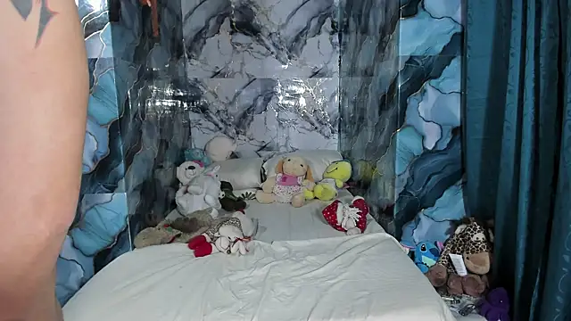 celesteyorucso1 online show from January 10, 5:12 am