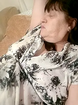 Apeesynka55211 online show from November 7, 4:45 pm