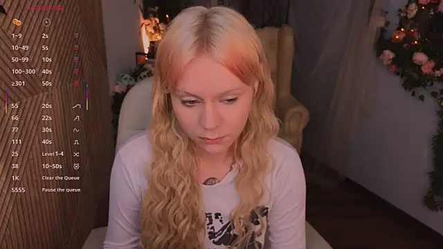 kitten murray  online show from October 22, 5:23 am