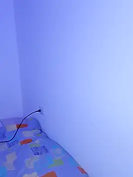 Honey Alix online show from October 7, 6:07 am