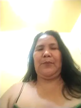 milagrose rose online show from November 29, 1:15 pm