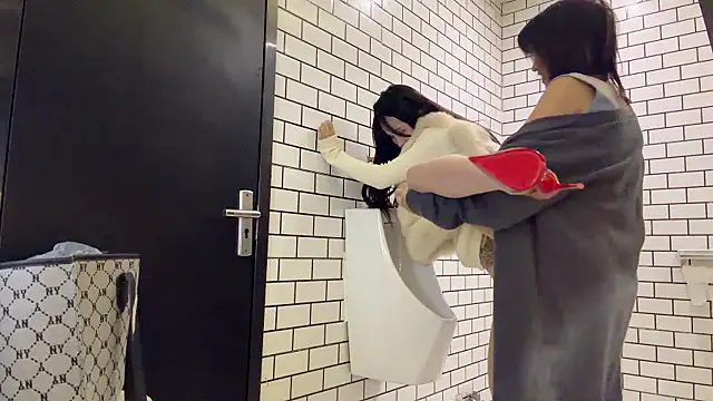 xiaowan x online show from March 27, 7:21 am