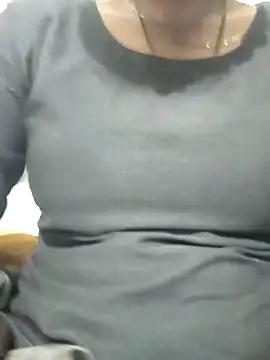 Hotty ruvi online show from October 15, 5:15 pm