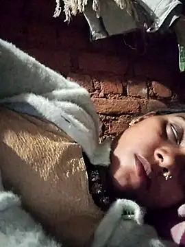 Katrina kaif143 online show from December 5, 4:52 pm