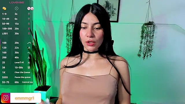 emma-green0 online show from November 14, 11:21 am