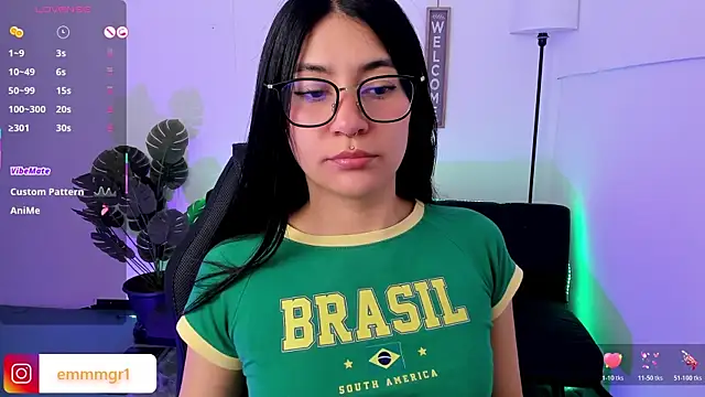 emma-green0 online show from November 2, 5:27 pm