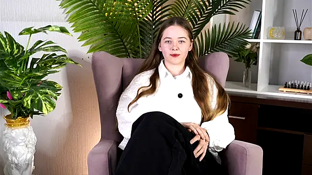 SheenaLoesche online show from October 6, 12:22 pm