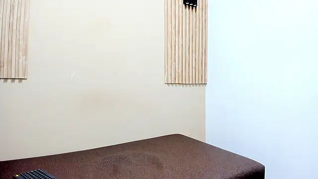 VANESA RUSEFF online show from September 30, 10:47 pm