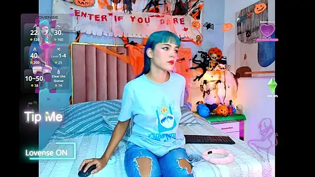 ElektraBlue online show from November 4, 8:03 pm