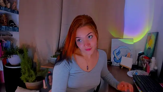 AmaruBloom online show from December 15, 10:53 am