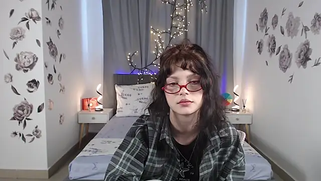 MileyRood online show from October 4, 3:12 am