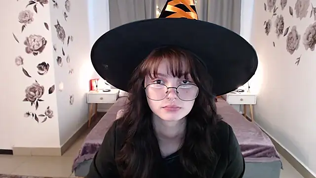 MileyRood online show from October 29, 11:40 pm