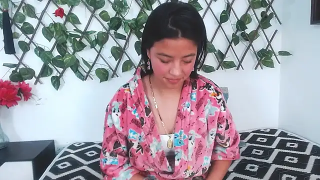 tatianagp online show from October 1, 11:37 am