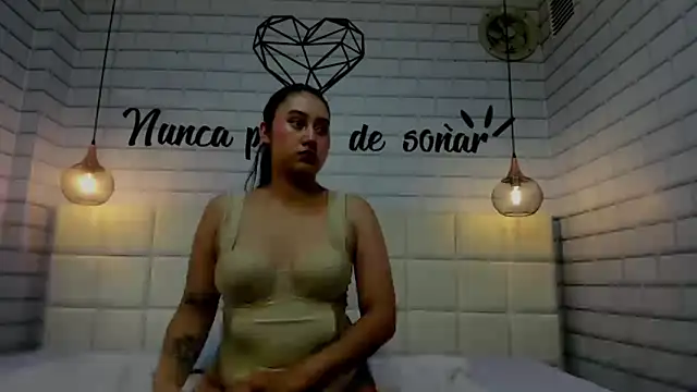 maddyslut  online show from November 8, 10:20 am