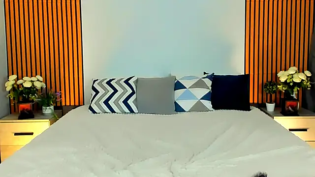 SugarWhisper online show from April 18, 7:58 pm