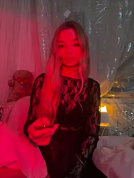  Siennaaa  online show from March 5, 8:59 pm