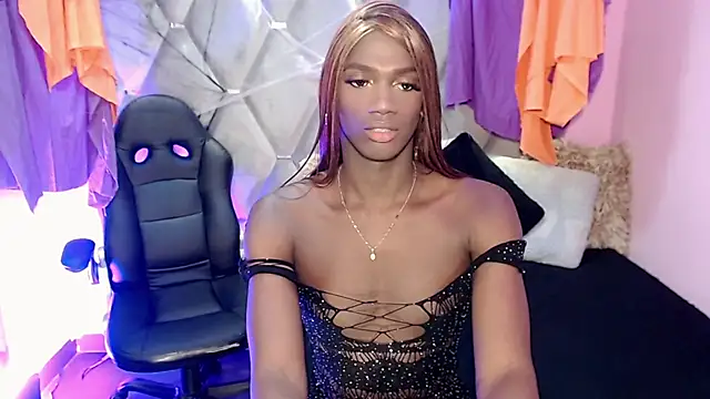 Miranda Collins online show from November 3, 11:03 am