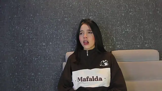 MeganR  online show from November 27, 11:13 am