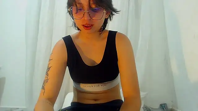 Klaret Toy online show from January 11, 3:44 am