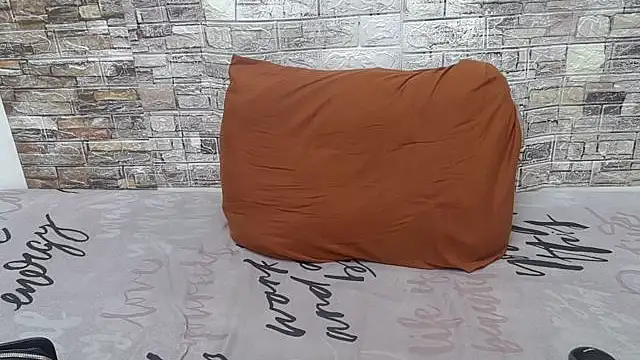 XYummyDoll32 online show from October 25, 5:09 pm