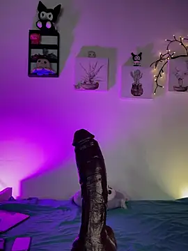 Solaangel  online show from April 18, 2:14 am