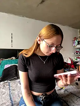 imariahot online show from October 23, 5:08 pm