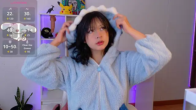 Sallie Doll online show from October 28, 4:24 pm