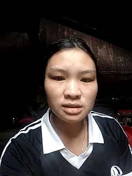 Snapshot of Hin_xx chatting on October 21, 7:01 am Hin xx online show from October 21, 7:01 am