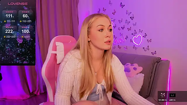 AudreyMeow online show from October 16, 4:42 pm