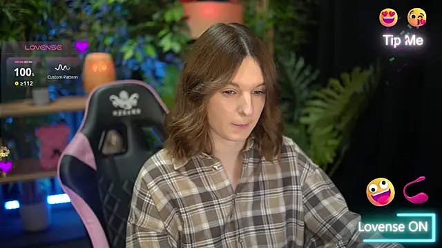 xoxo molly online show from November 30, 10:03 pm