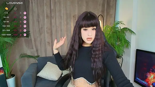 Erika peach online show from November 21, 1:24 pm