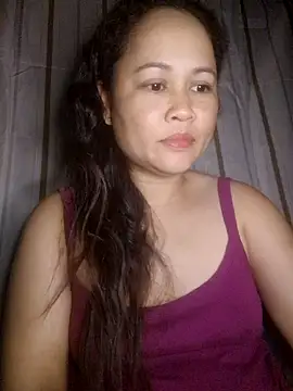 Snapshot of Krestanna chatting on October 9, 1:26 pm Krestanna online show from October 9, 1:26 pm