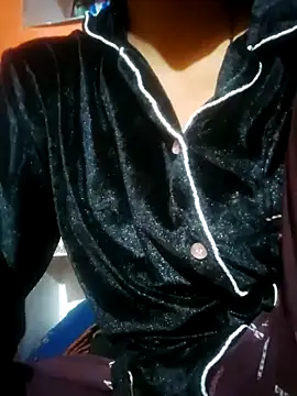 Hot Goldess111 online show from December 15, 9:14 am