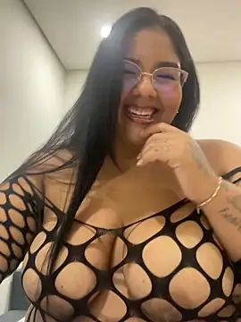 sammjones online show from October 3, 11:32 pm