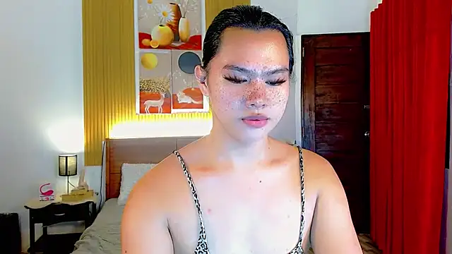 fallinLunaxX online show from October 3, 2:44 pm
