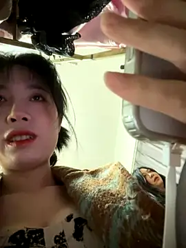 yourkeer online show from November 12, 9:29 am