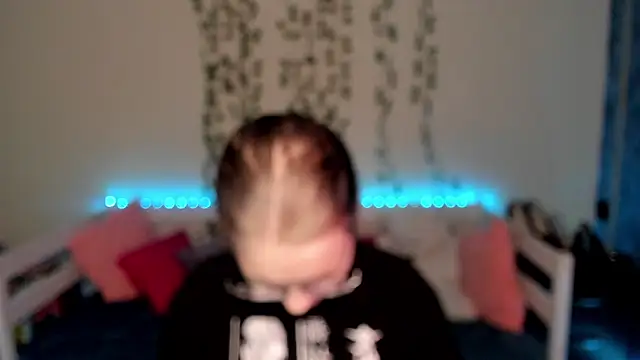 shy elina01 online show from October 12, 12:29 pm